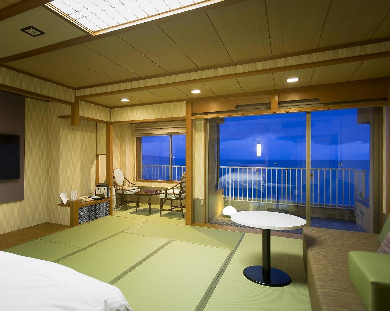 Hakusen Hotel Йонаго Екстериор снимка