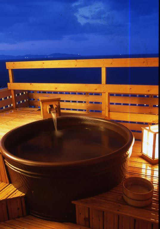 Hakusen Hotel Йонаго Екстериор снимка